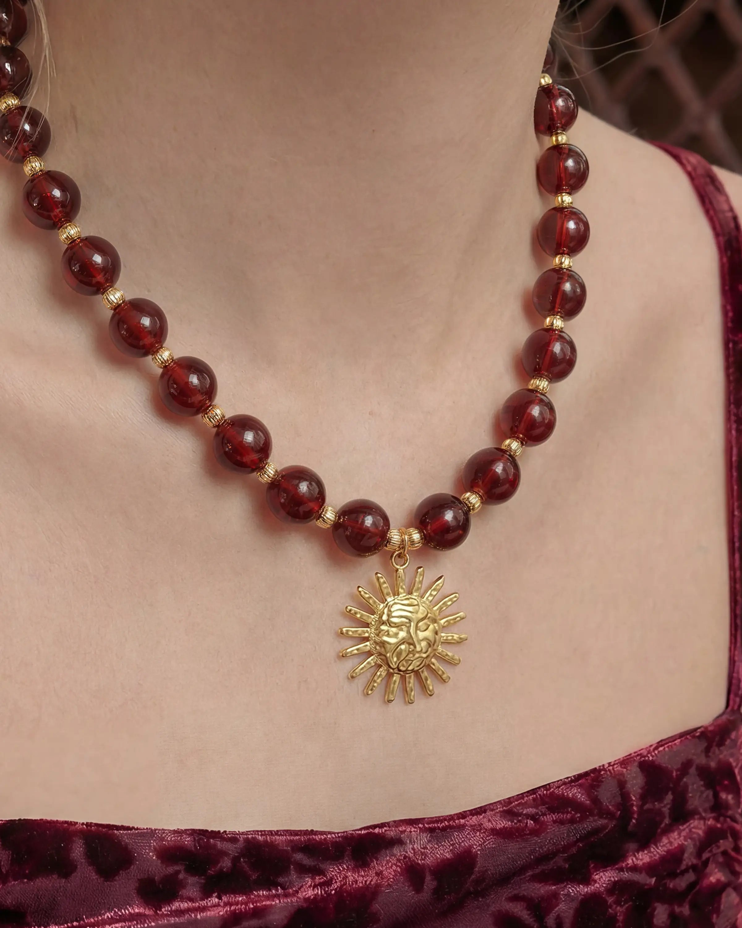 Garnet Sun Gold Necklace & Bracelet Set – Vitality & Courage