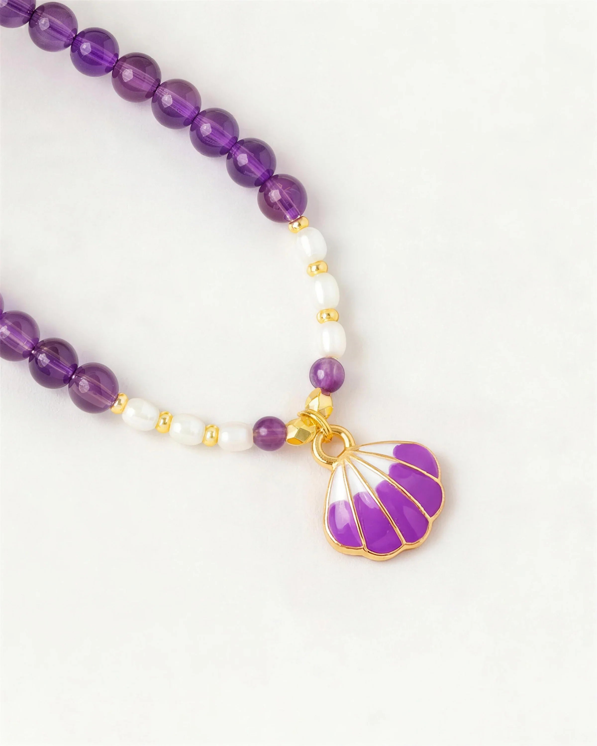 6mm Amethyst Beaded Necklace with Shell Pendant