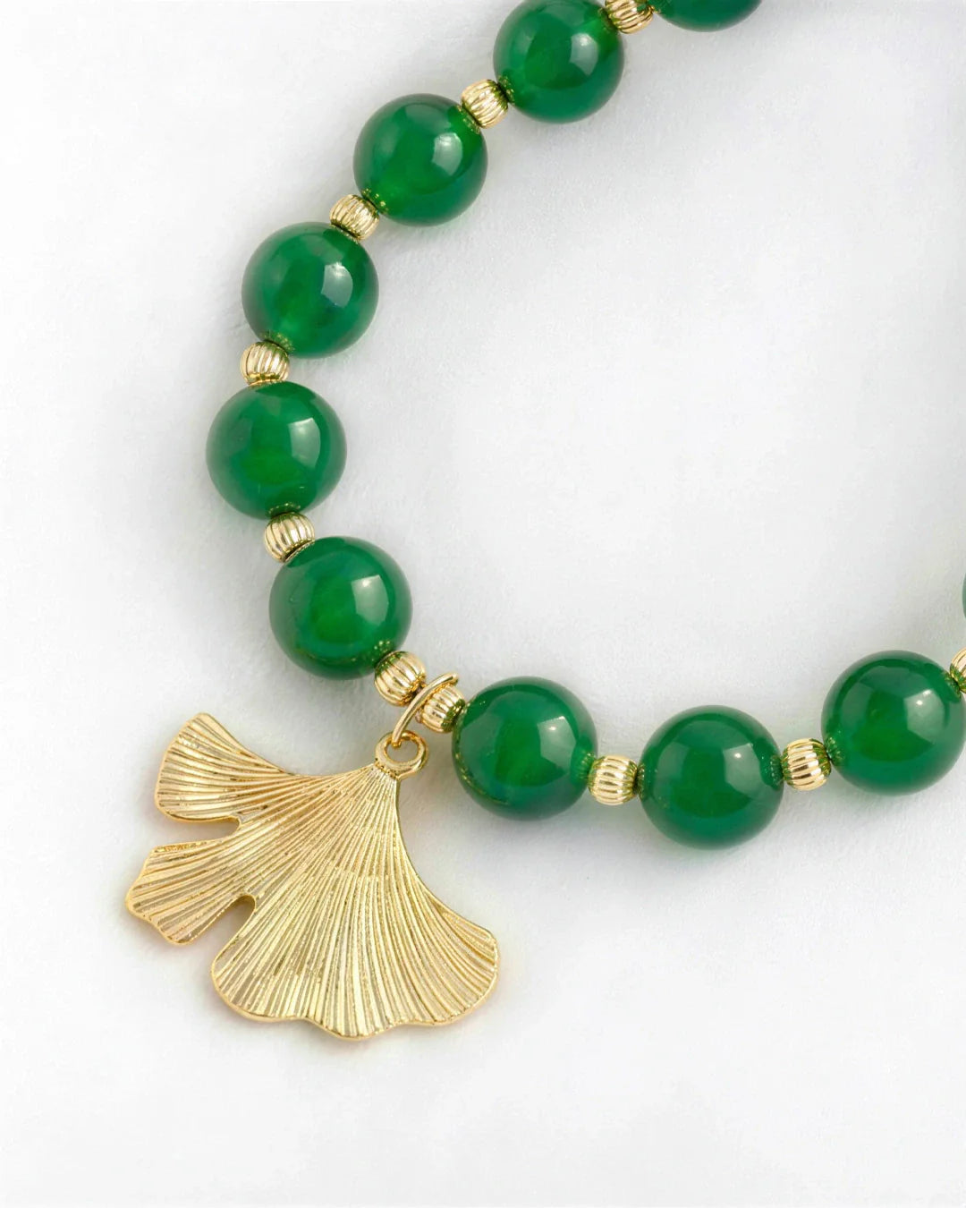 10mm Green Agate Beaded Necklace with Ginkgo Leaf Pendant