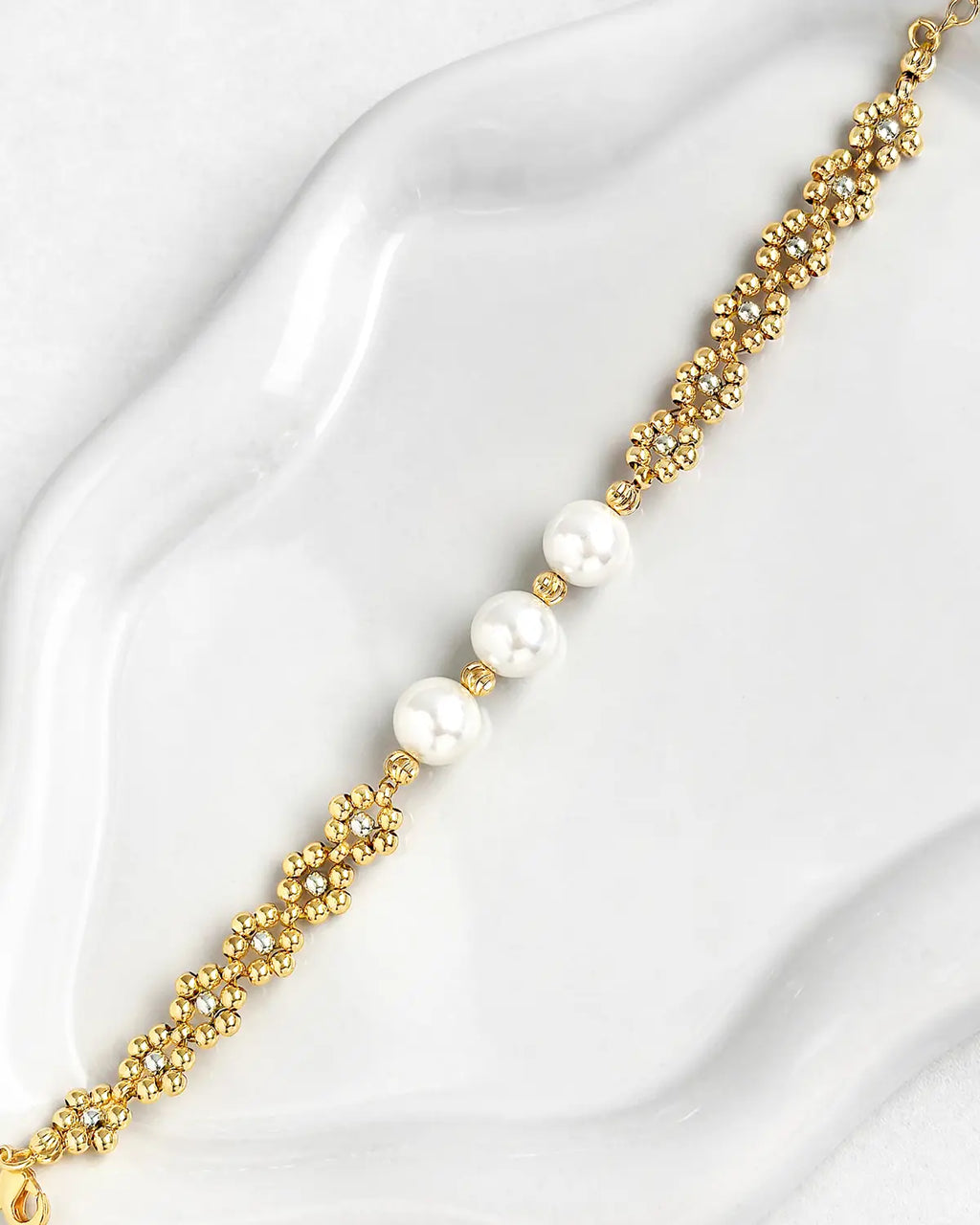 Pearl Gold Daisy Beaded Bracelet – Joy & Purity