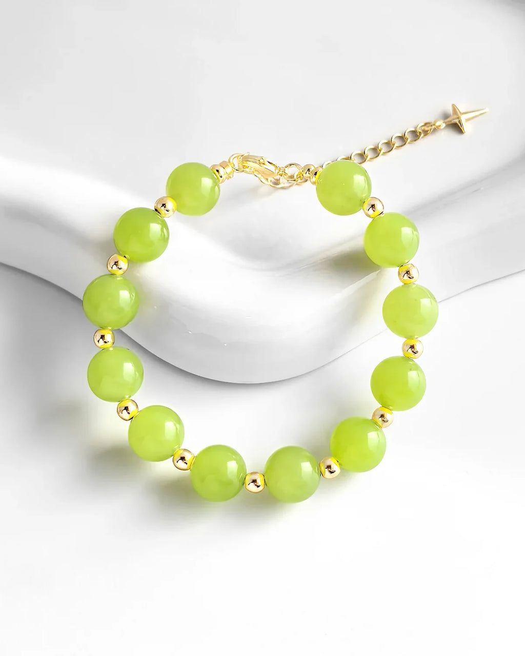 Prehnite Mountain Gold Necklace & Bracelet Set – Freshness & Tranquility