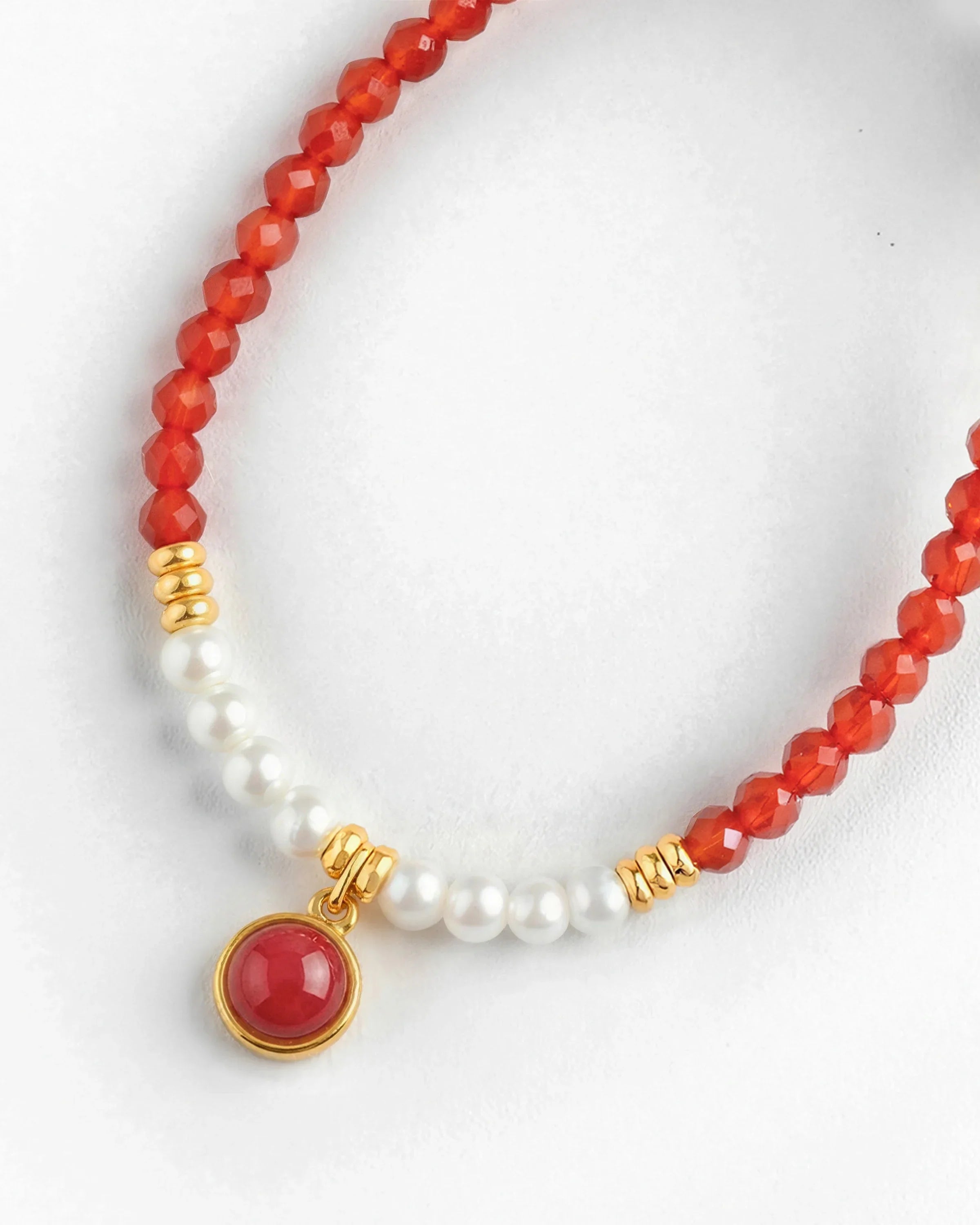 Red Agate Pearl bead detail of Gold Pendant Necklace